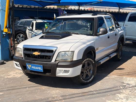 CHEVROLET S10 2.8 RODEIO 4X4 CD 12V TURBO ELECTRONIC INTERCOOLER DIESEL 4P MANUAL